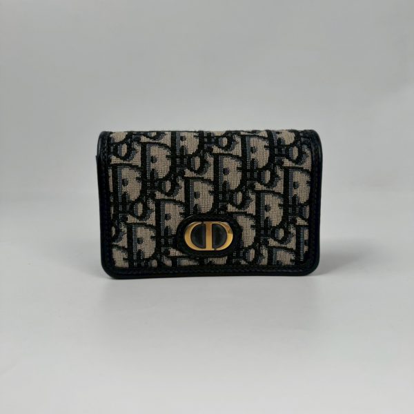 30 MONTAIGNE CROSSBODY BAG