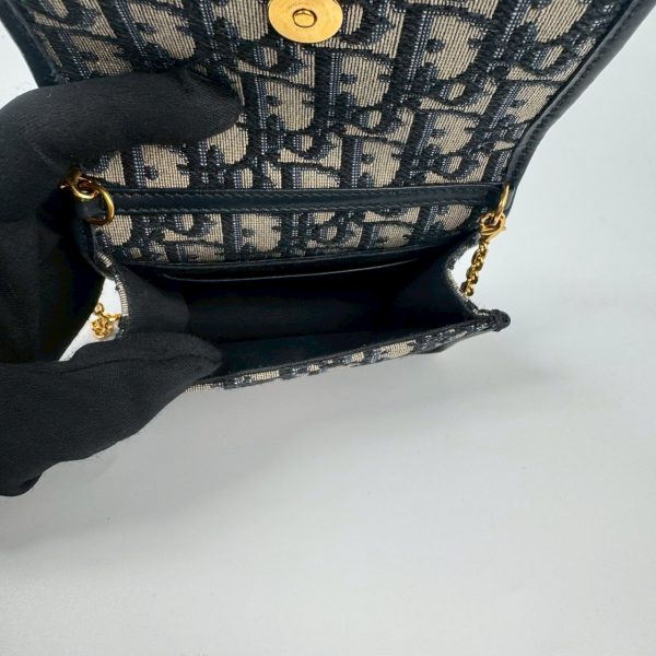 30 MONTAIGNE CROSSBODY BAG