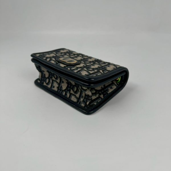 30 MONTAIGNE CROSSBODY BAG